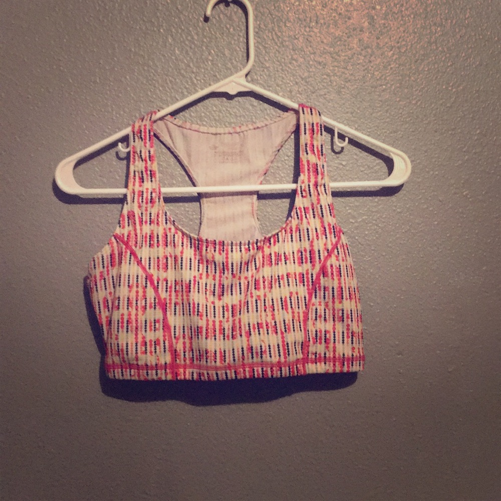 Sports bra